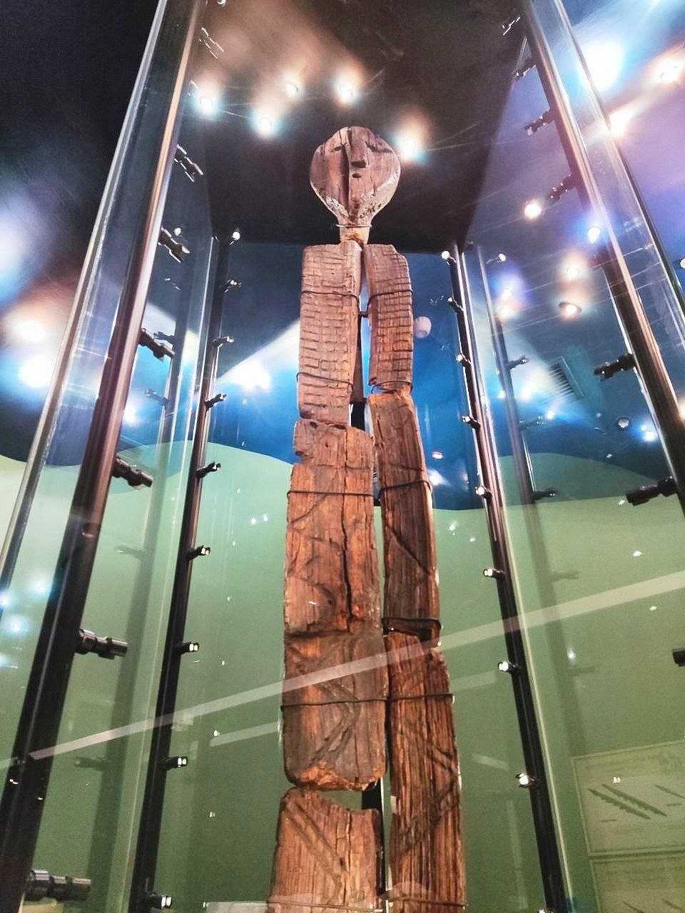 Археологический памятник большой шигирский идол известный тем